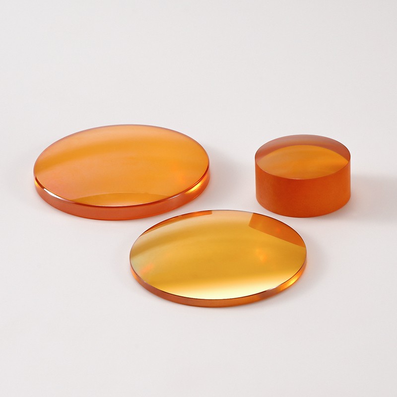 硒化鋅（ZnSe）透鏡的等級分類與應(yīng)用指南